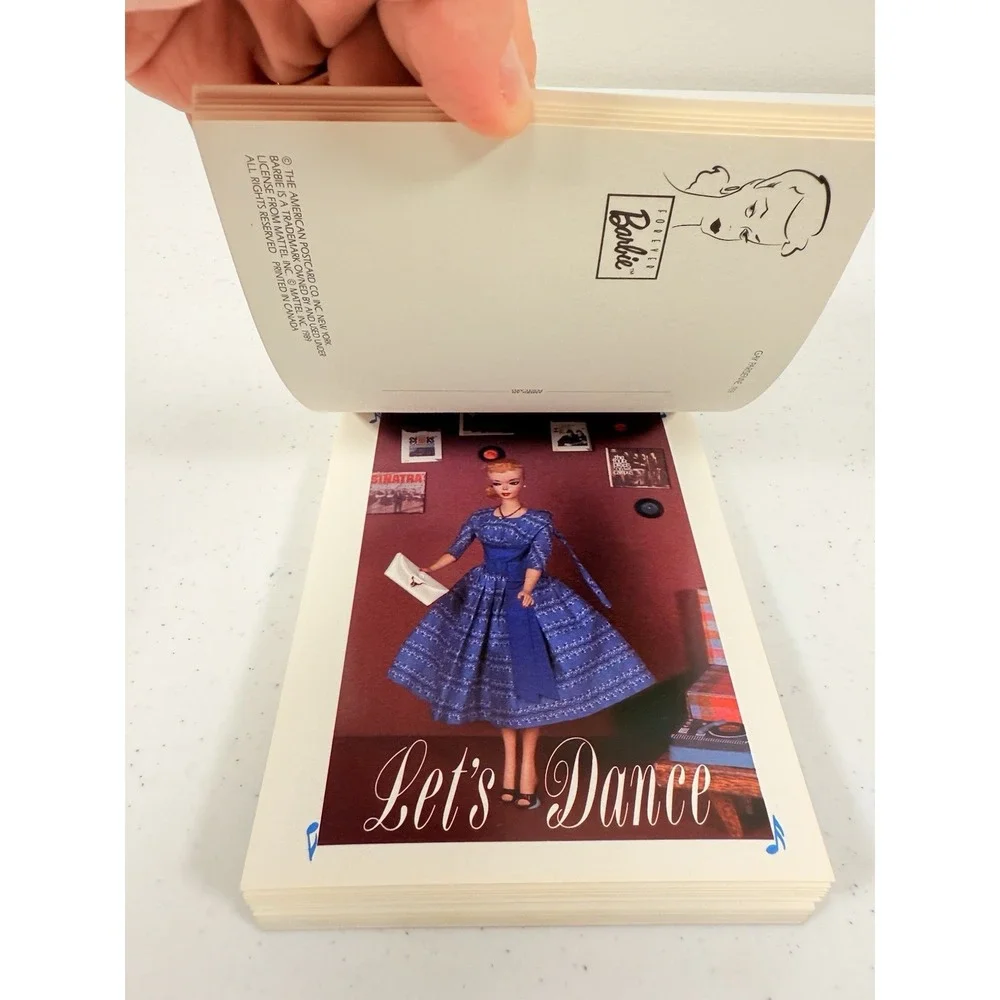 FOREVER BARBIE: A POSTCARD BOOK By Running Press Vintage First Edition